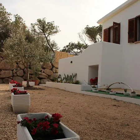 Mameli Bed & Breakfast 3*